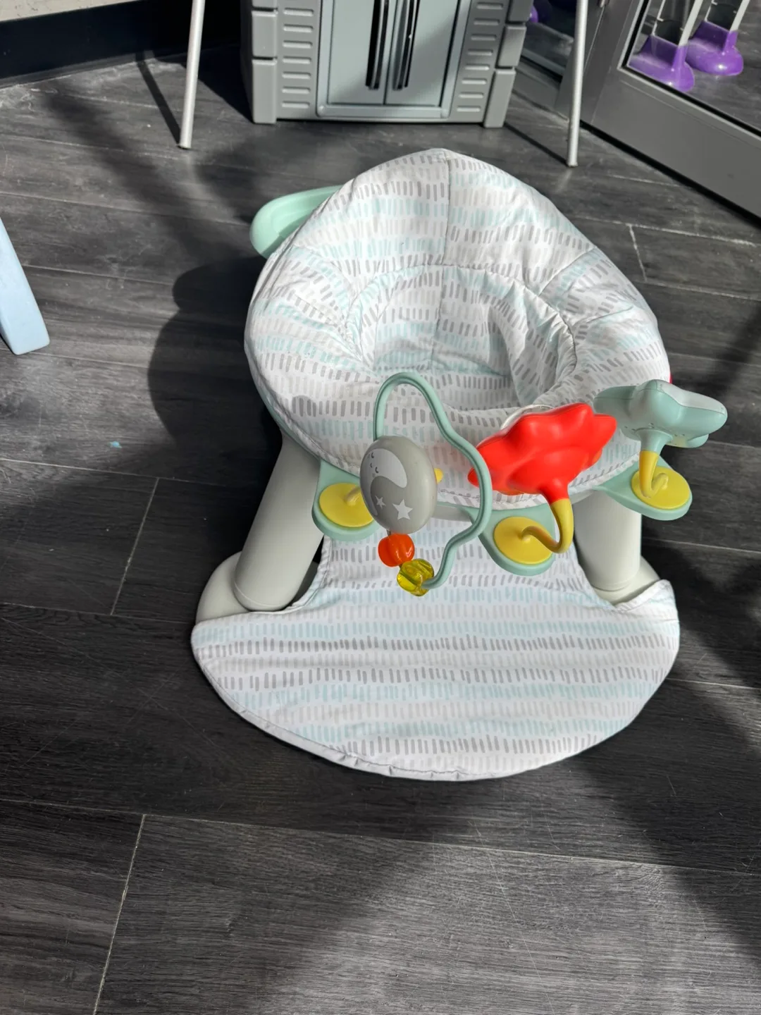 Skip Hop 3-Stage Activity Center 💚 image indicator(5)