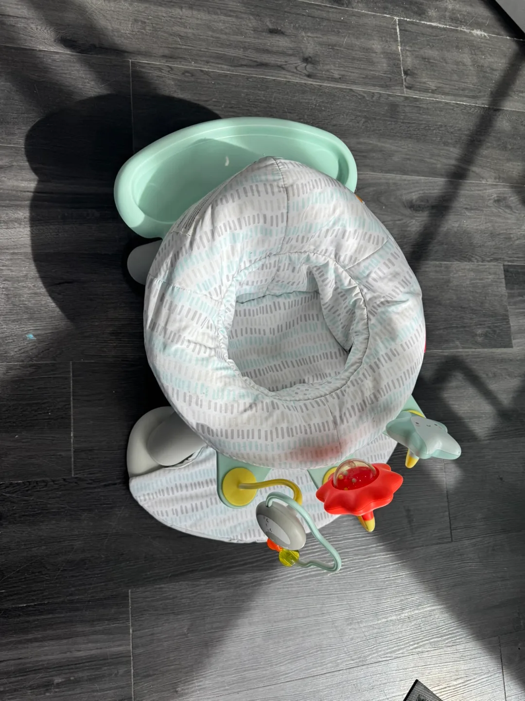 Skip Hop 3-Stage Activity Center 💚 image indicator(4)