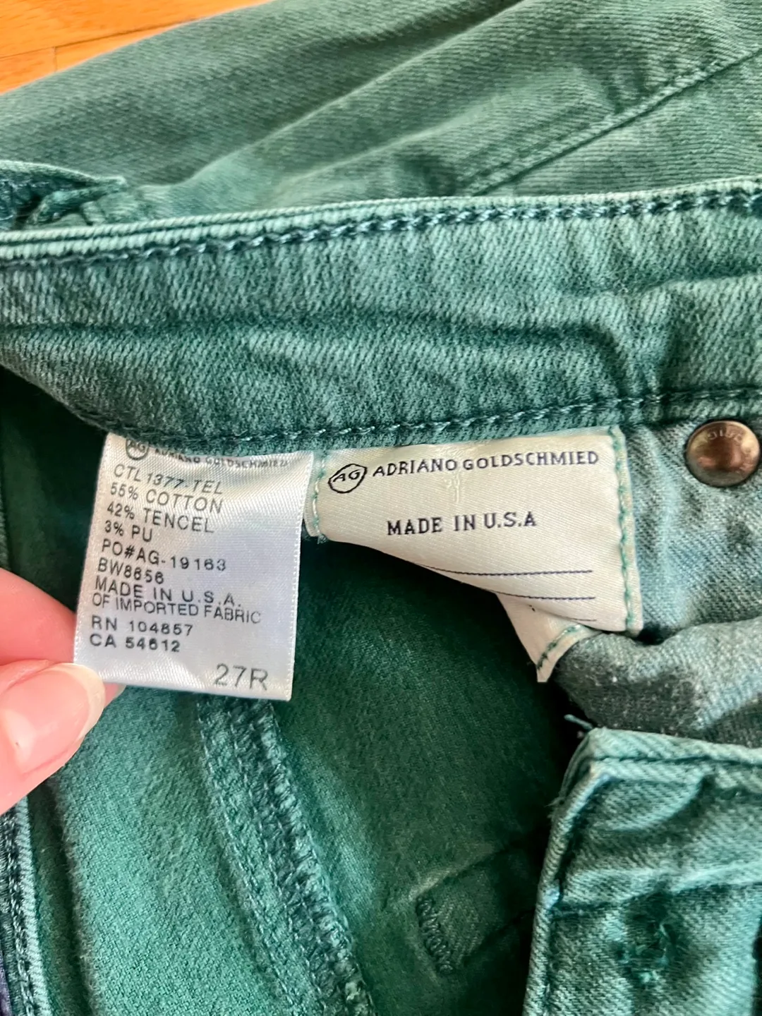 AG Jeans The Stevie Ankle Teal Size 27 image indicator(9)