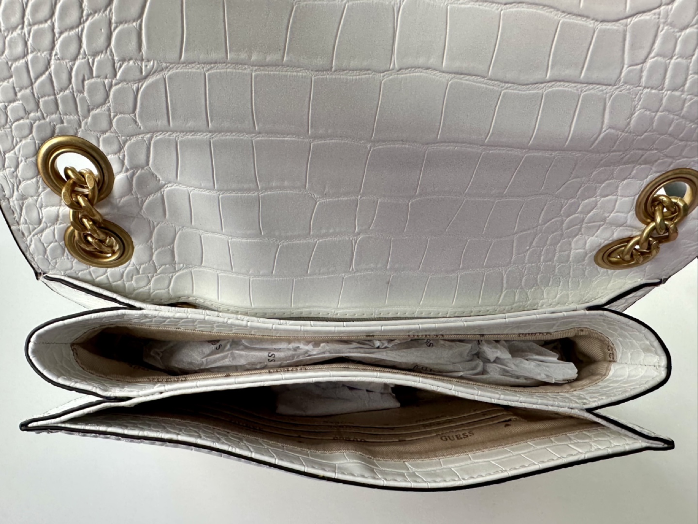 White Guess Crocodile-Embossed Shoulder Bag - photo 4