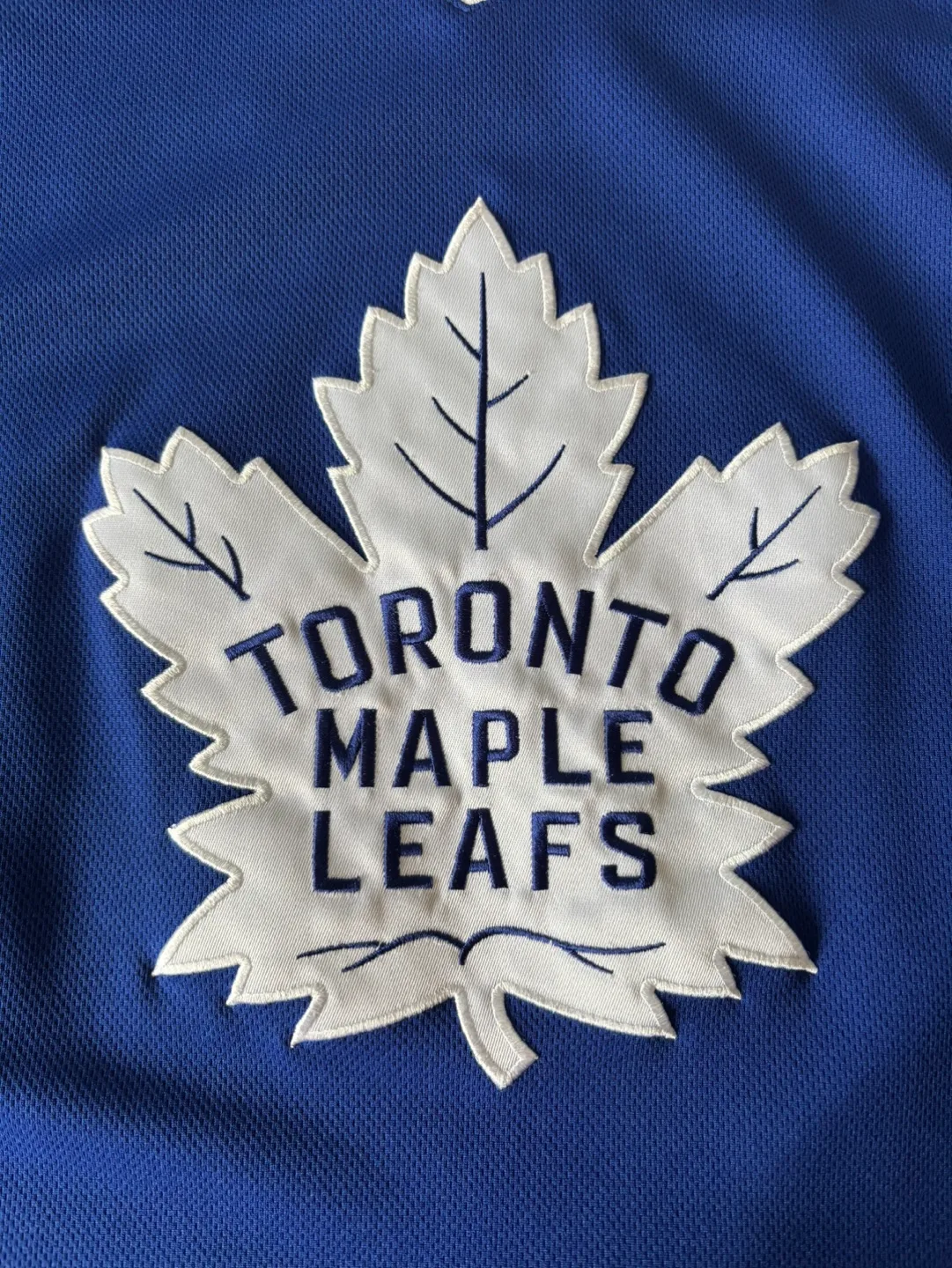 Leafs #34 Matthews Youth Jersey- Size L/XL image indicator(5)