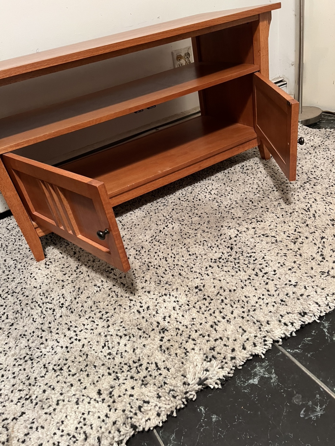 TV Stand - photo 3