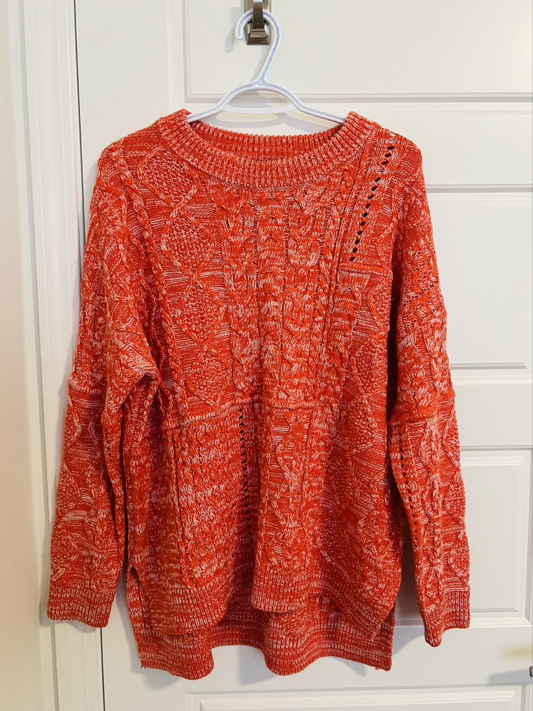 Women's coral Cable Knit Sweater - Size M