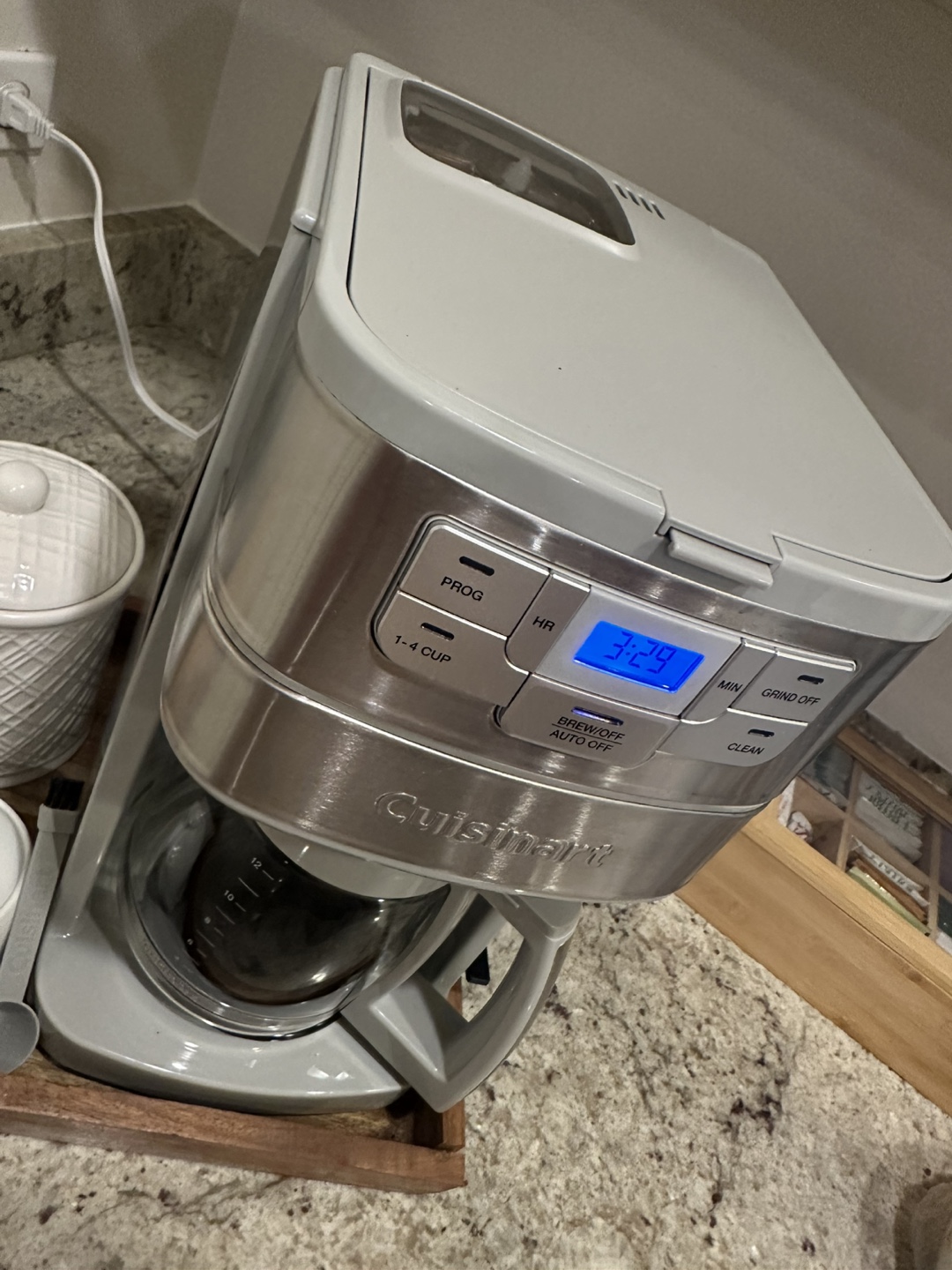Cuisinart Grind & Brew Automatic Coffee Maker - photo 3