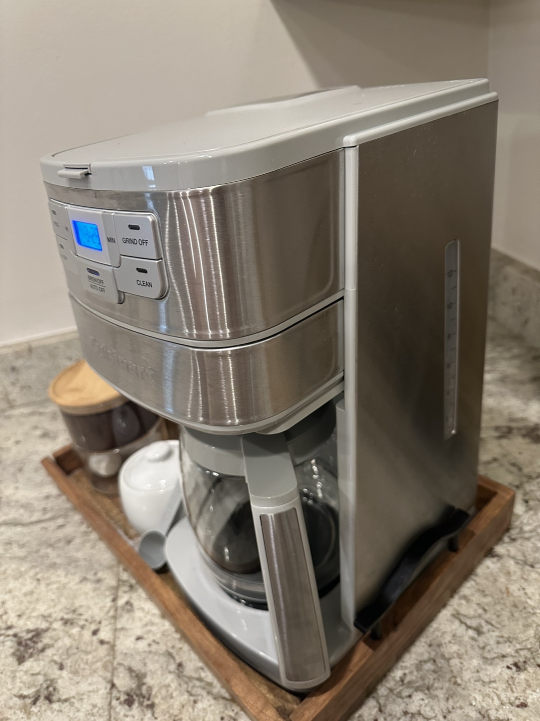 Cuisinart Grind & Brew Automatic Coffee Maker - photo 2