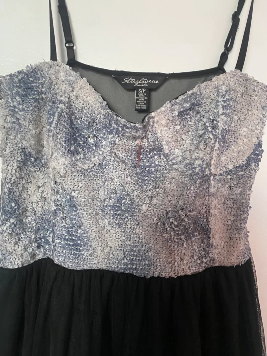 Beaded & Tulle Mini Dress - Size Small image indicator(2)