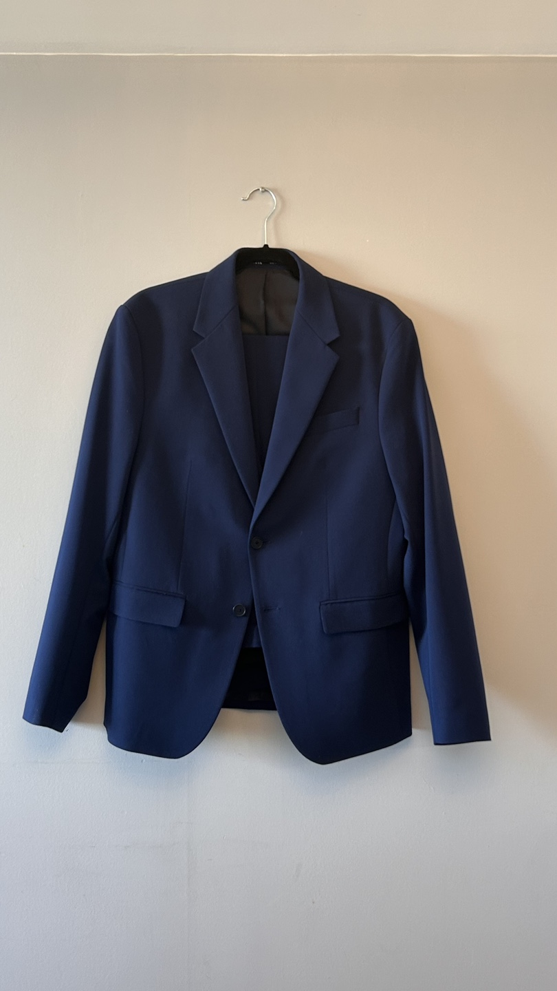 Men's ZARA Navy Blue Suit and Shirt