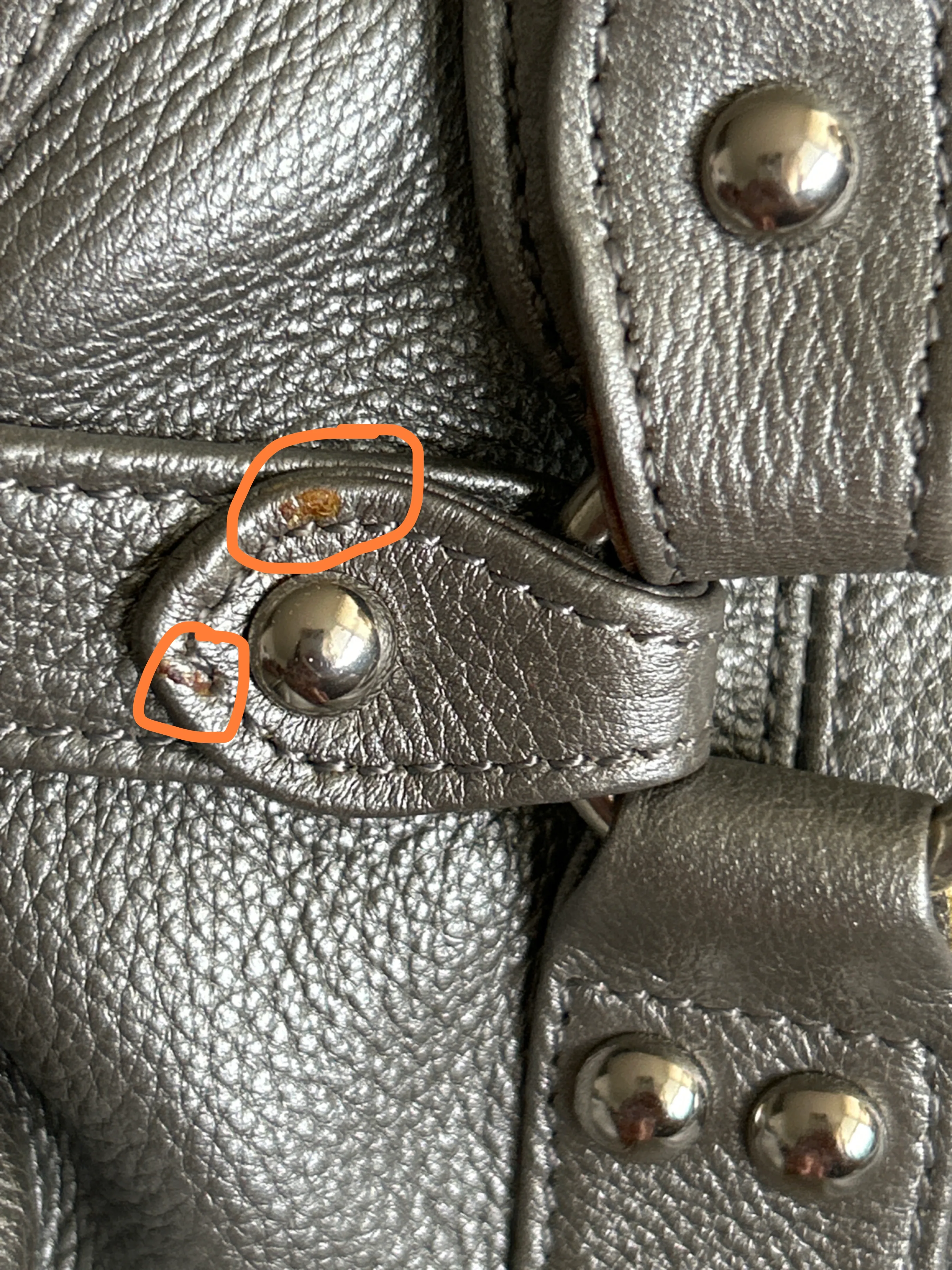 Soprano by Duluth Trading Co. Grey Handbag image indicator(8)