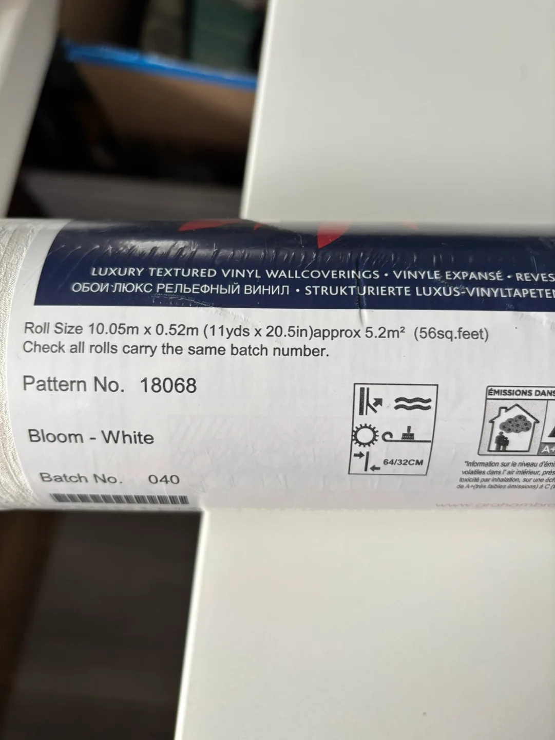 NEW-Superfresco Bloom -Wallpaper Roll image indicator(4)