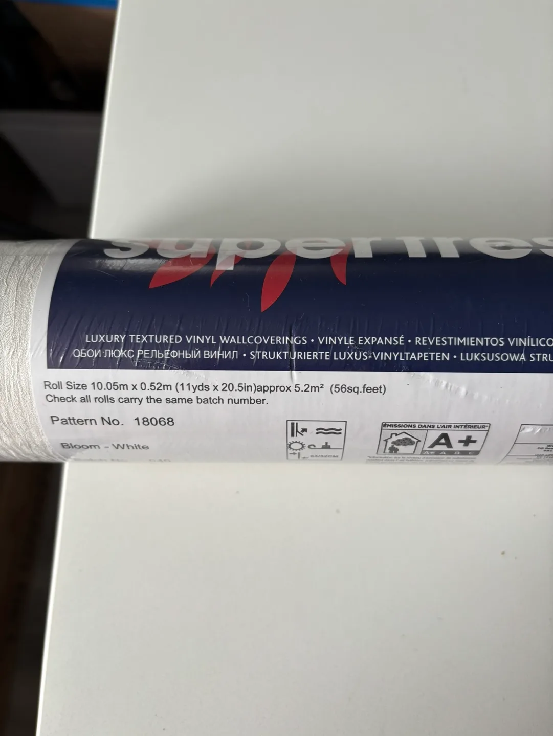 NEW-Superfresco Bloom -Wallpaper Roll image indicator(5)