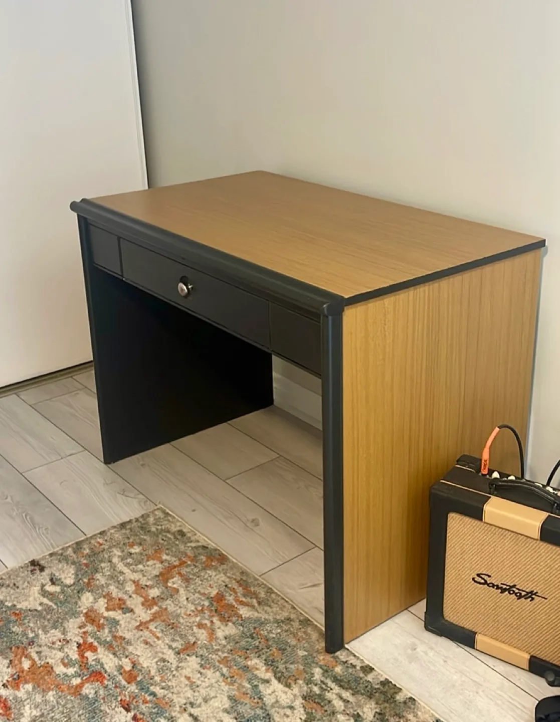 Simple Writing Desk with One Drawer thumbnail