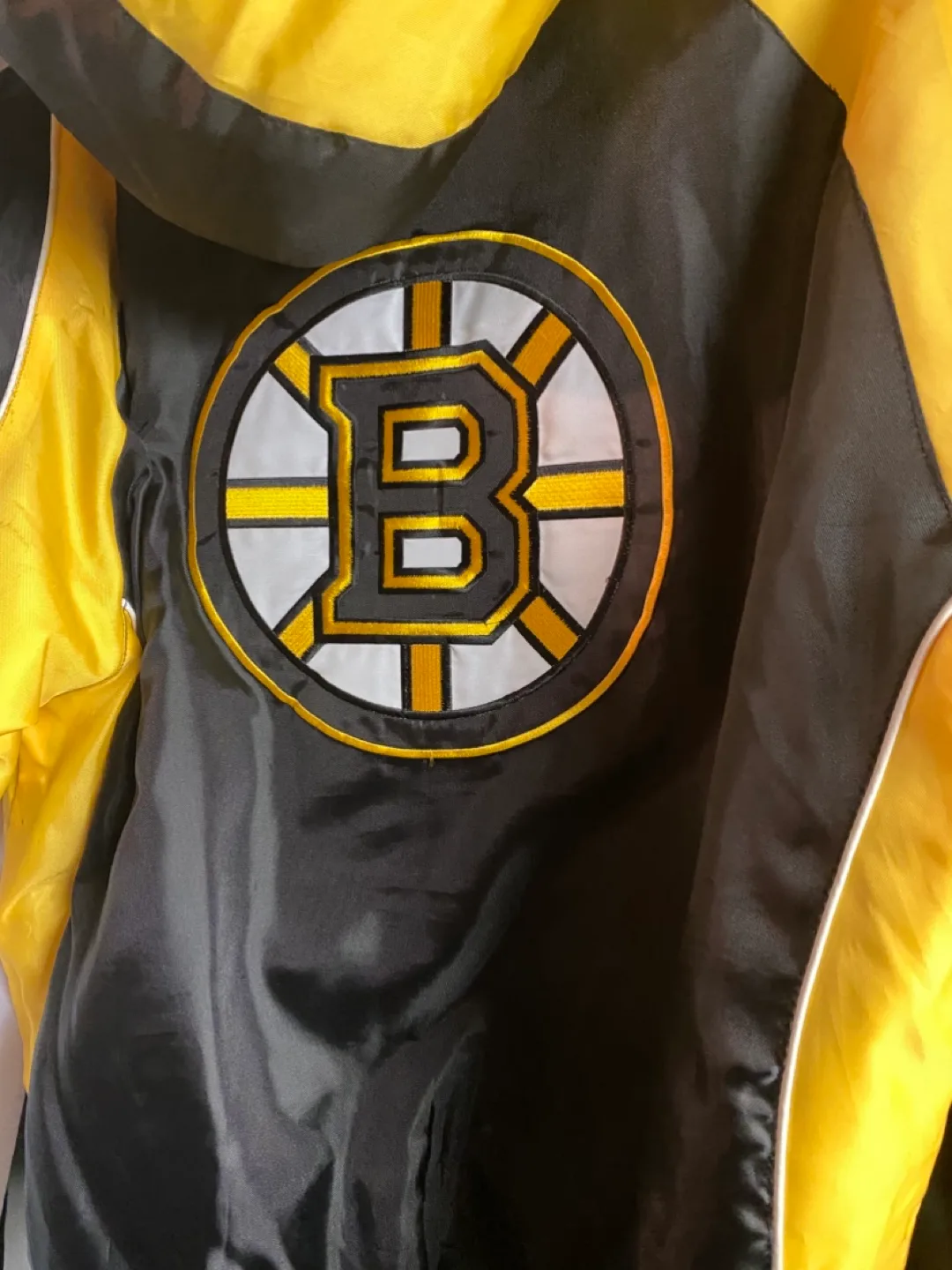 Boston Bruins Jacket image indicator(2)