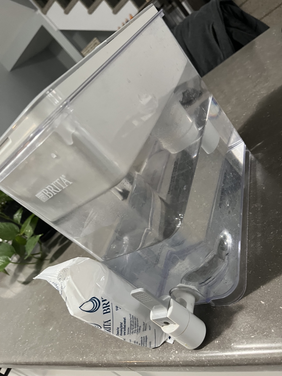 Brita Water Filter Dispenser with free Filter - photo 2