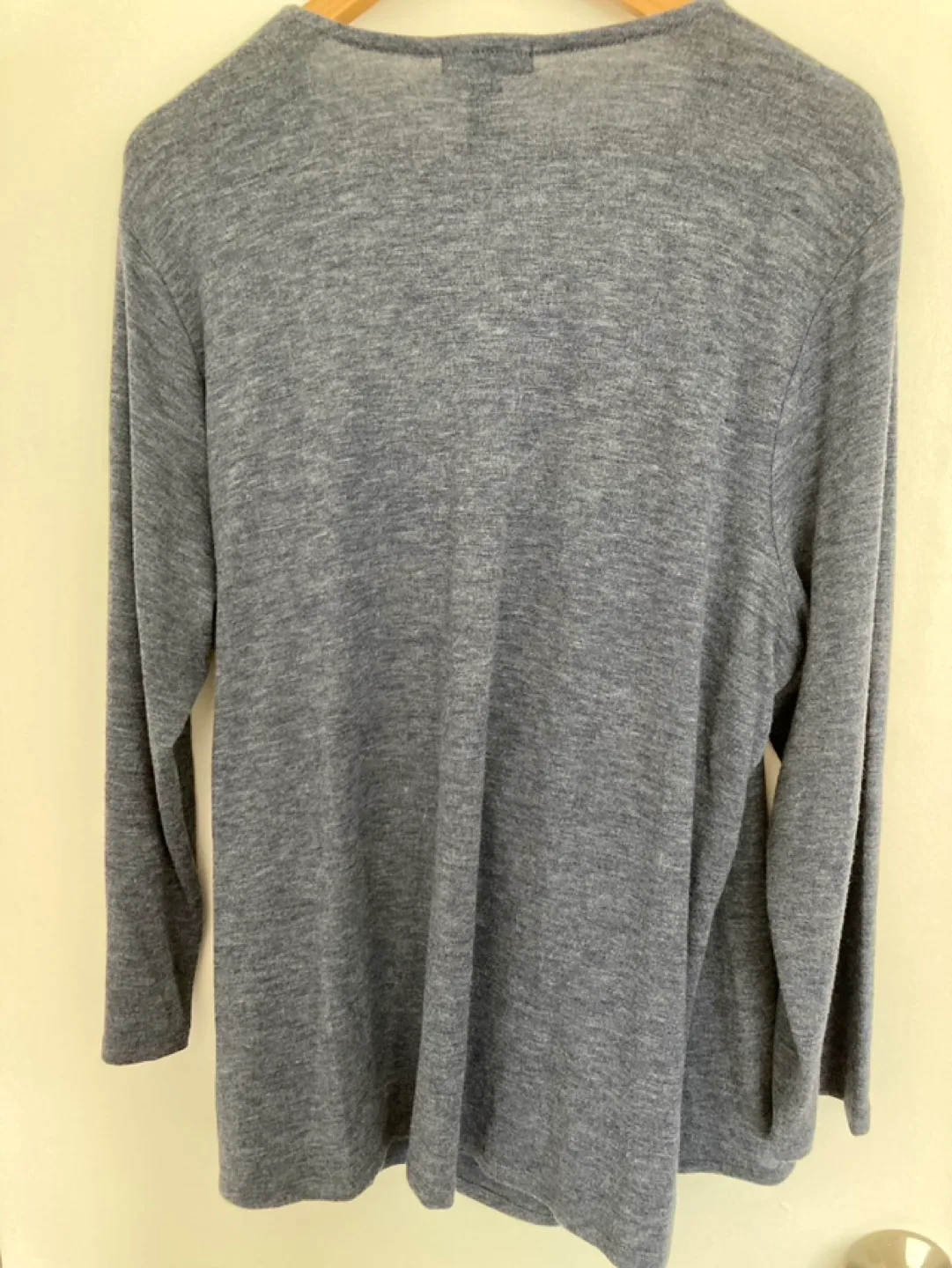 NWOT GAP Sweater image indicator(3)
