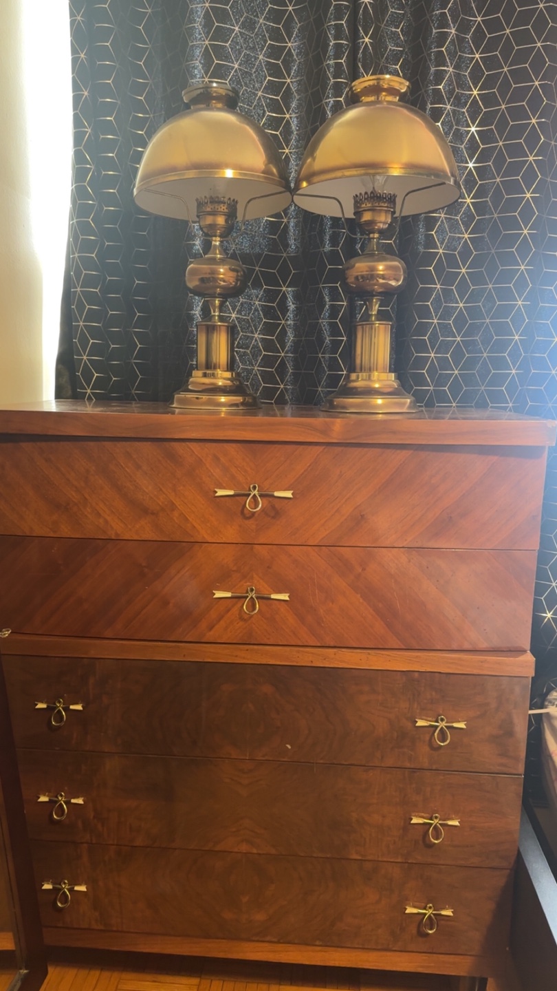 Modern Chest of Drawers with two golden lamps
