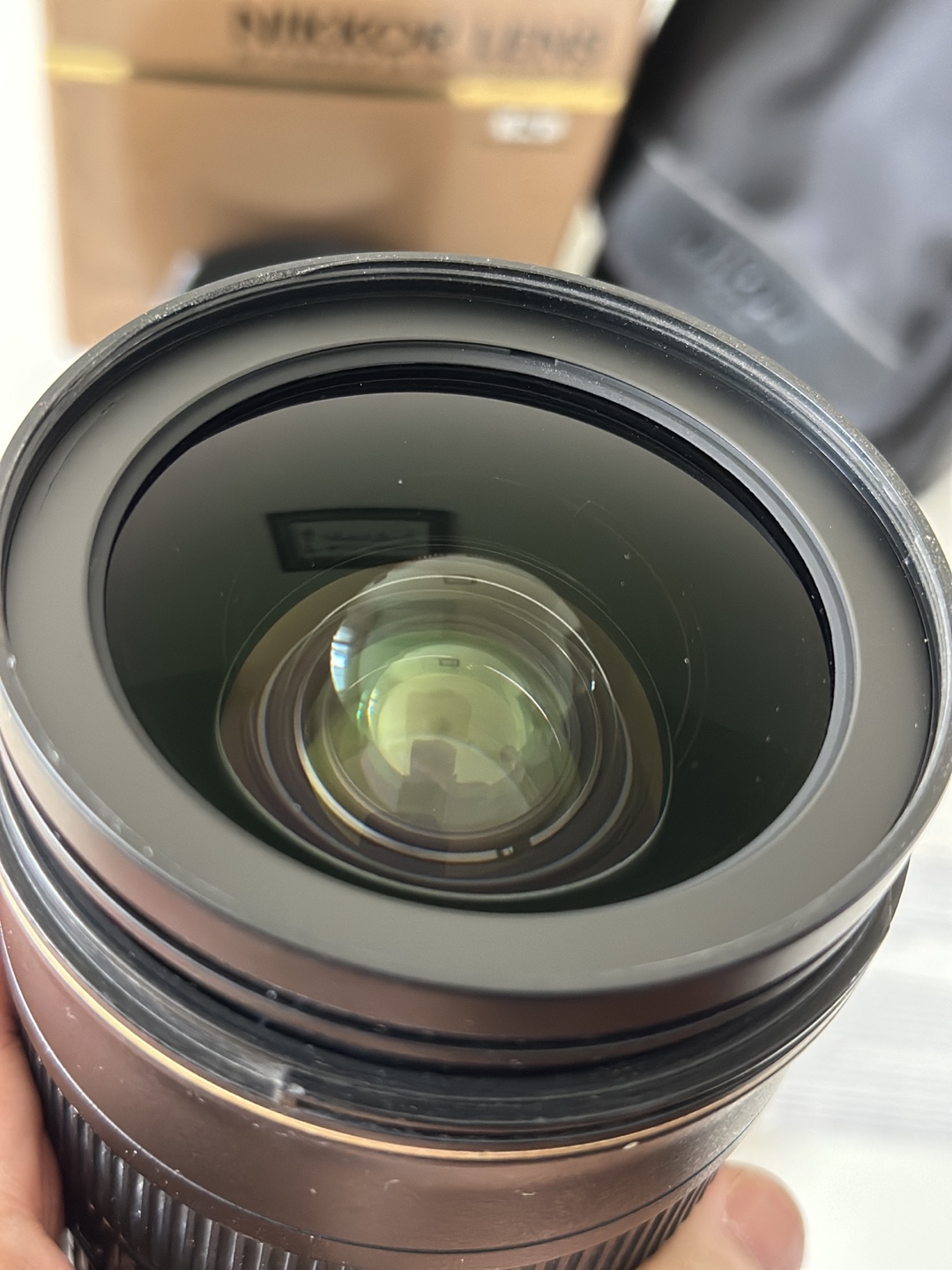 Nikon AF-S Nikkor 24-70mm f/2.8G ED Lens - photo 4