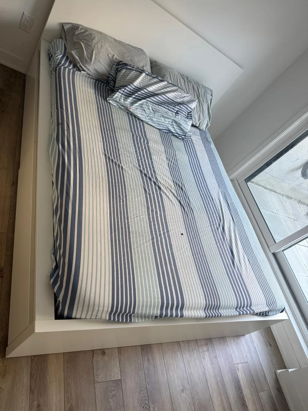 IKEA MALM White Queen Bed Frame with Storage image indicator(2)