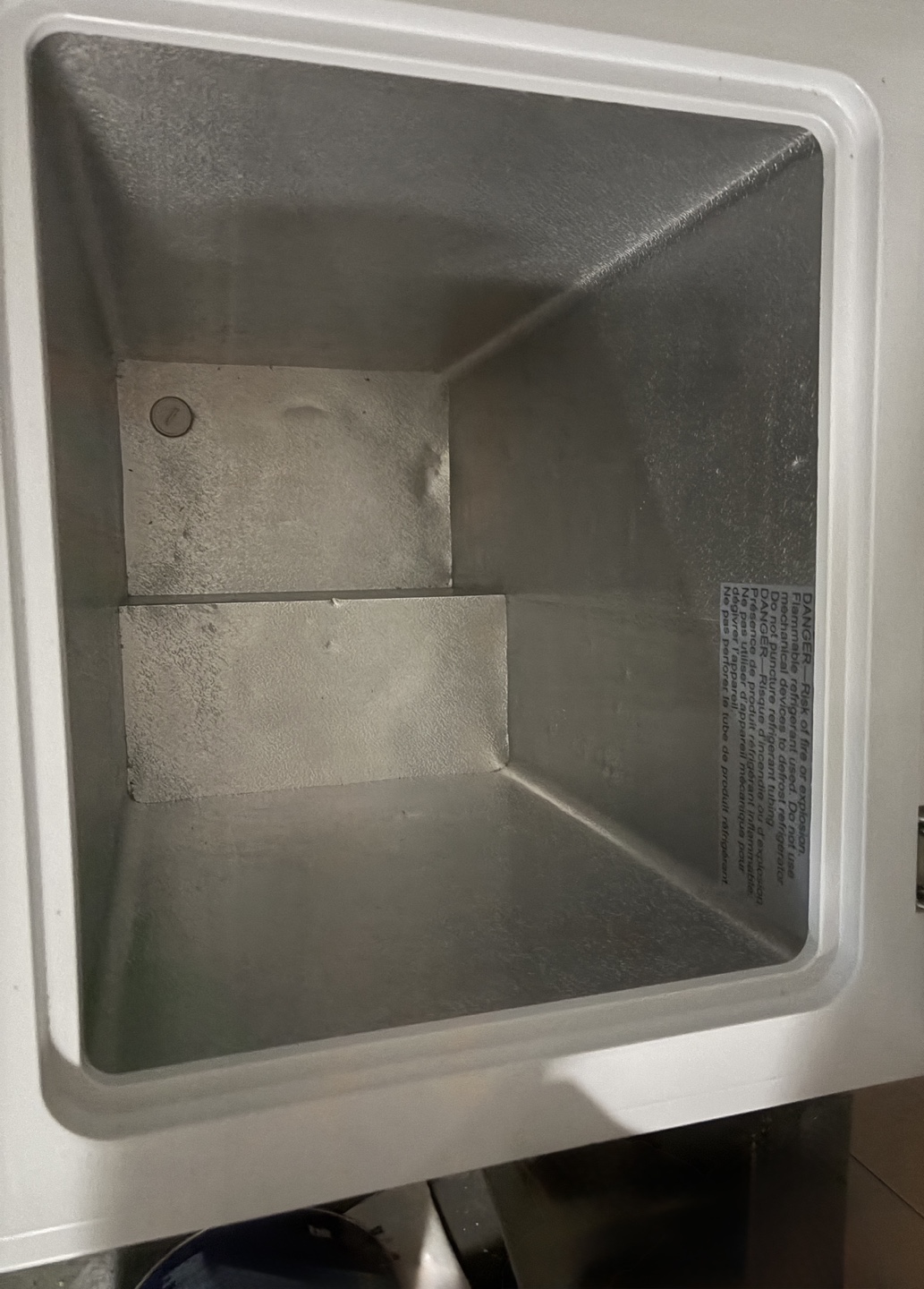 Koolatron 3.5 cu. ft. Chest Freezer - photo 2