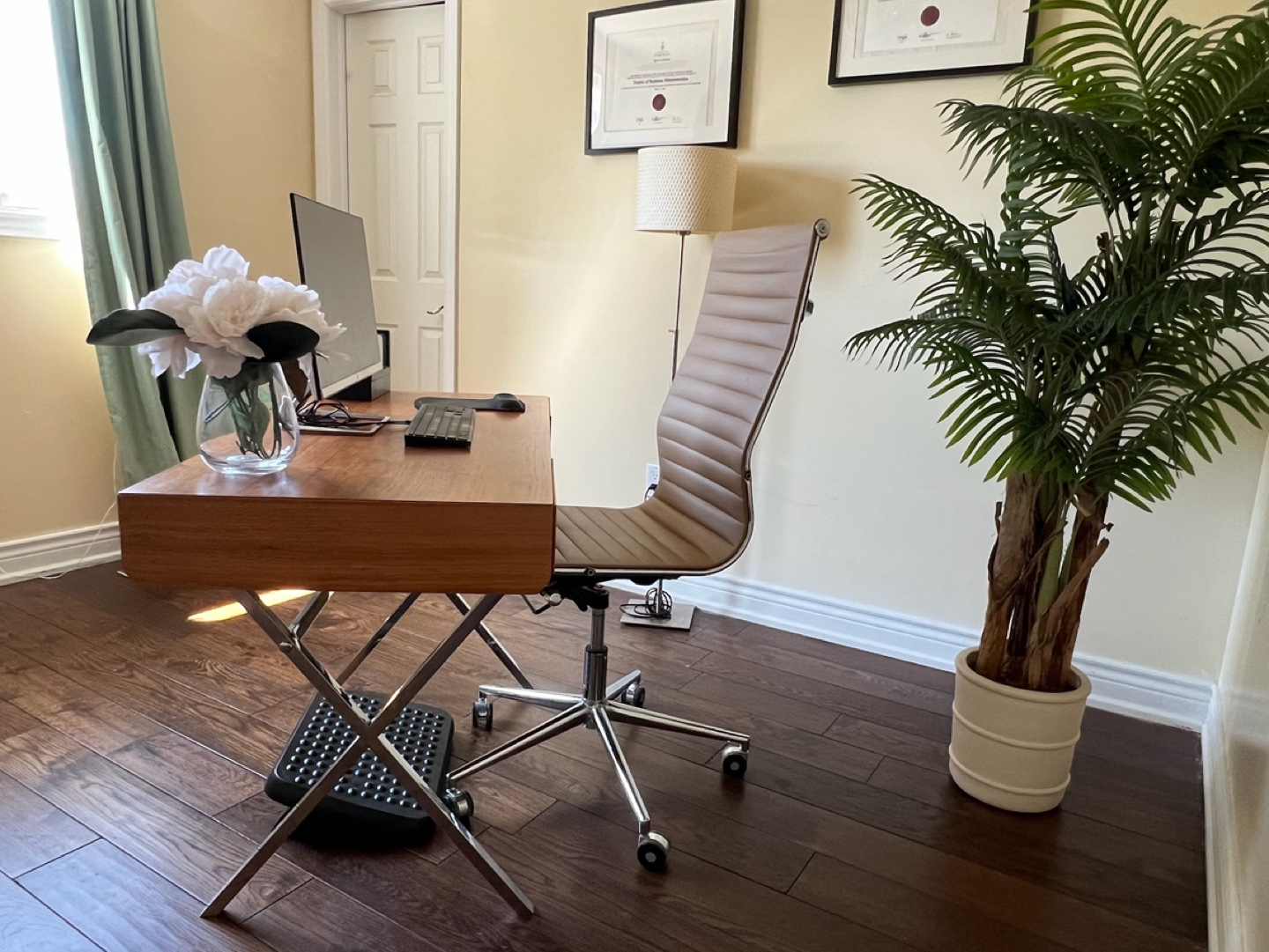 Modern Walnut Desk with Chrome Legs - photo 4