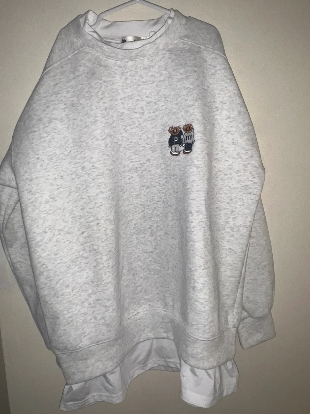 Grey Heathered Crewneck Sweatshirt with Bear Embroidery image indicator(3)