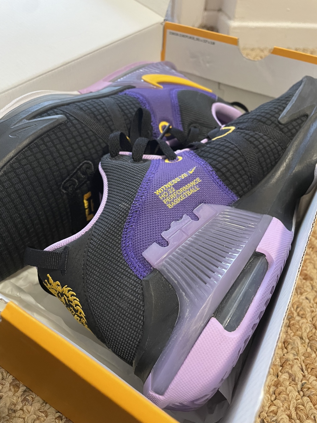 Nike LeBron Witness 7 Basketball Shoes - Size 11 Men's - photo 2