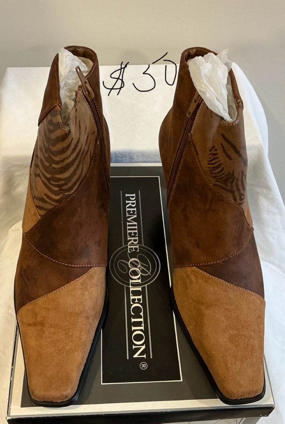 PREMIERE COLLECTION Brown Suede Ankle Boots - Size 9 - photo 2