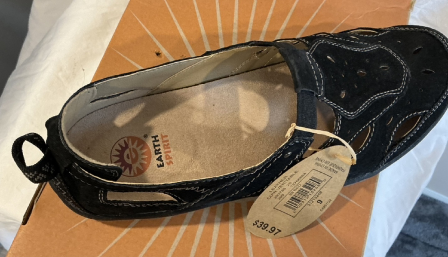 Earth Spirit Women's Black Leather Shoes - Size 9 - photo 5