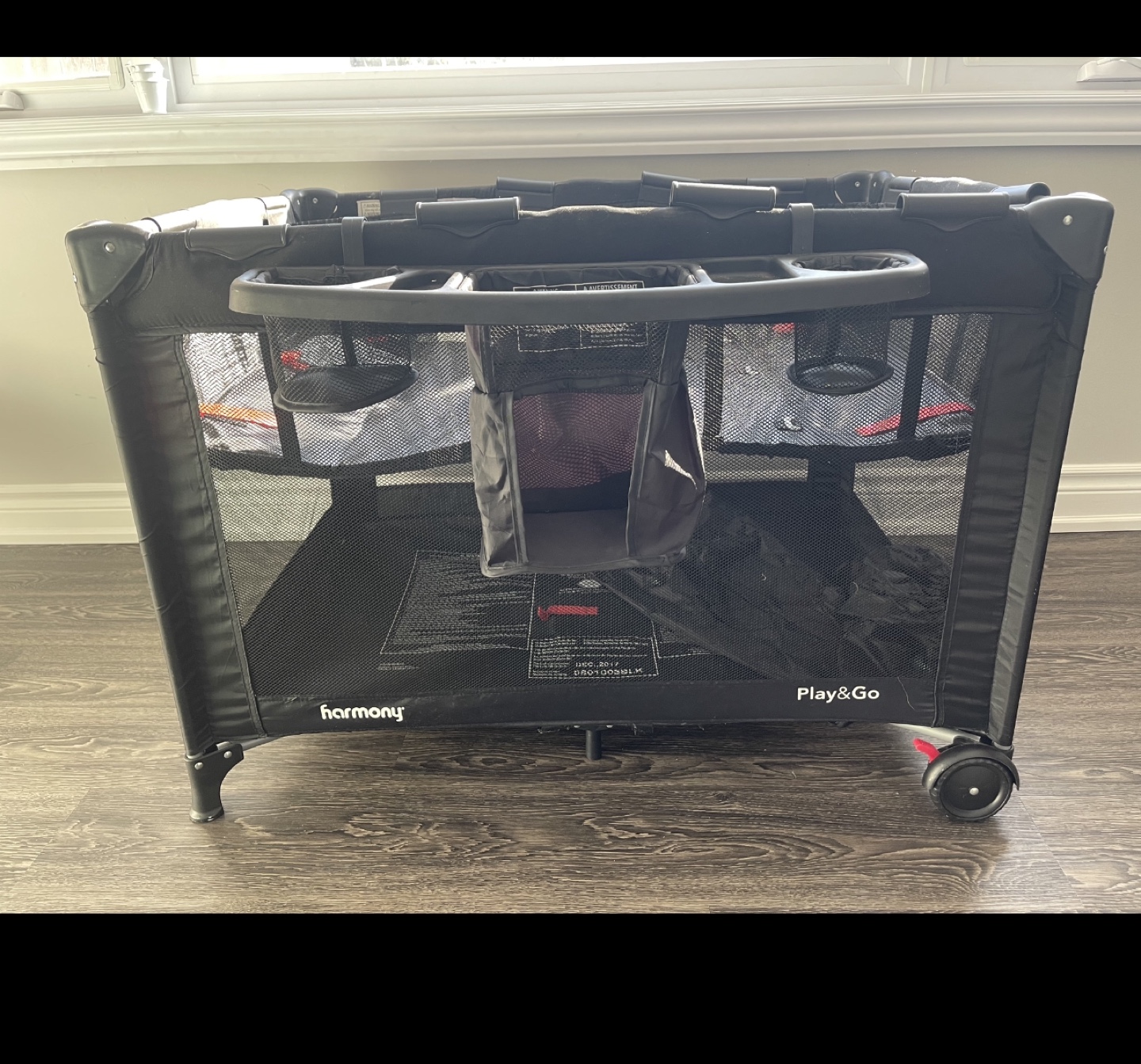 Moving out sale!!! Harmony Play&Go Portable Playard