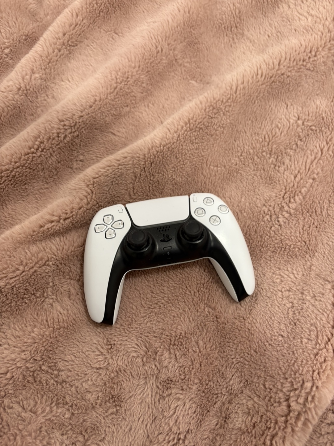 2 PS5 DualSense Wireless Controllers - photo 2