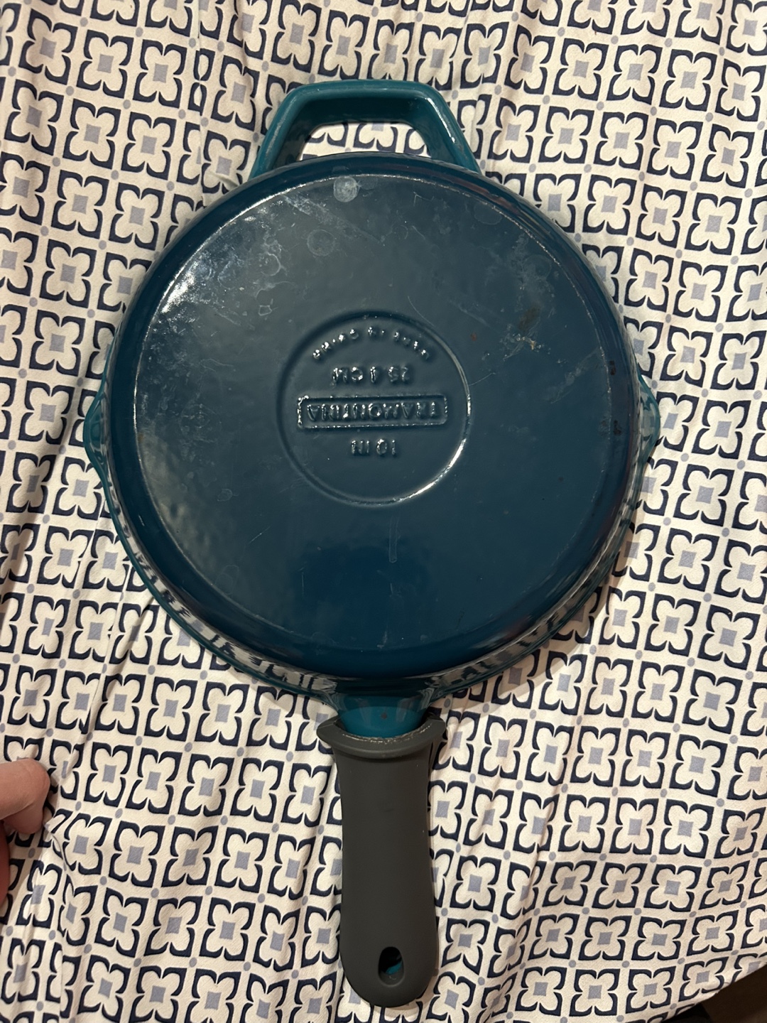 Tramonita Enamel Cast Iron Skillets - Set of Two - photo 3