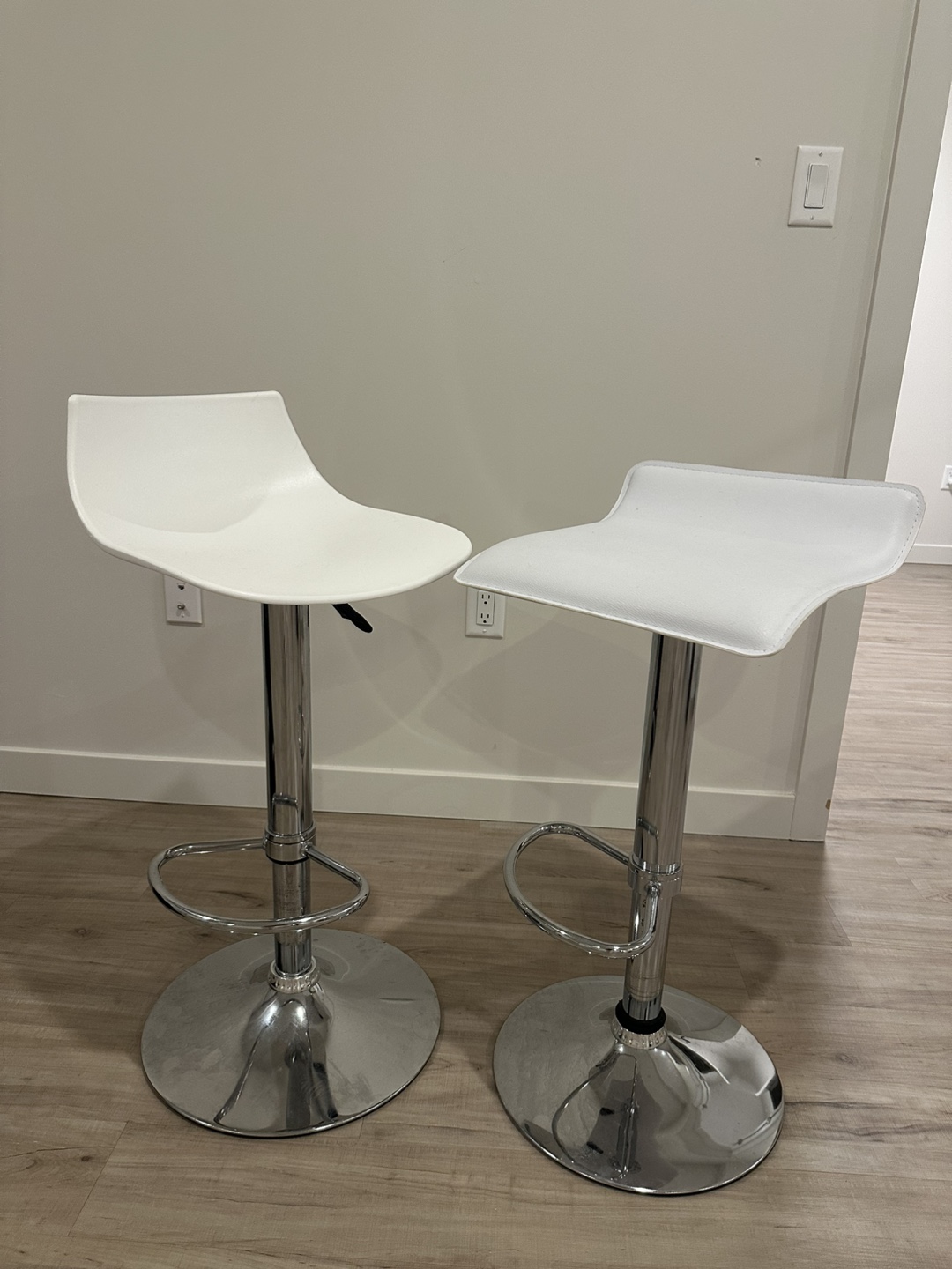 White Adjustable Bar Stools - photo 2