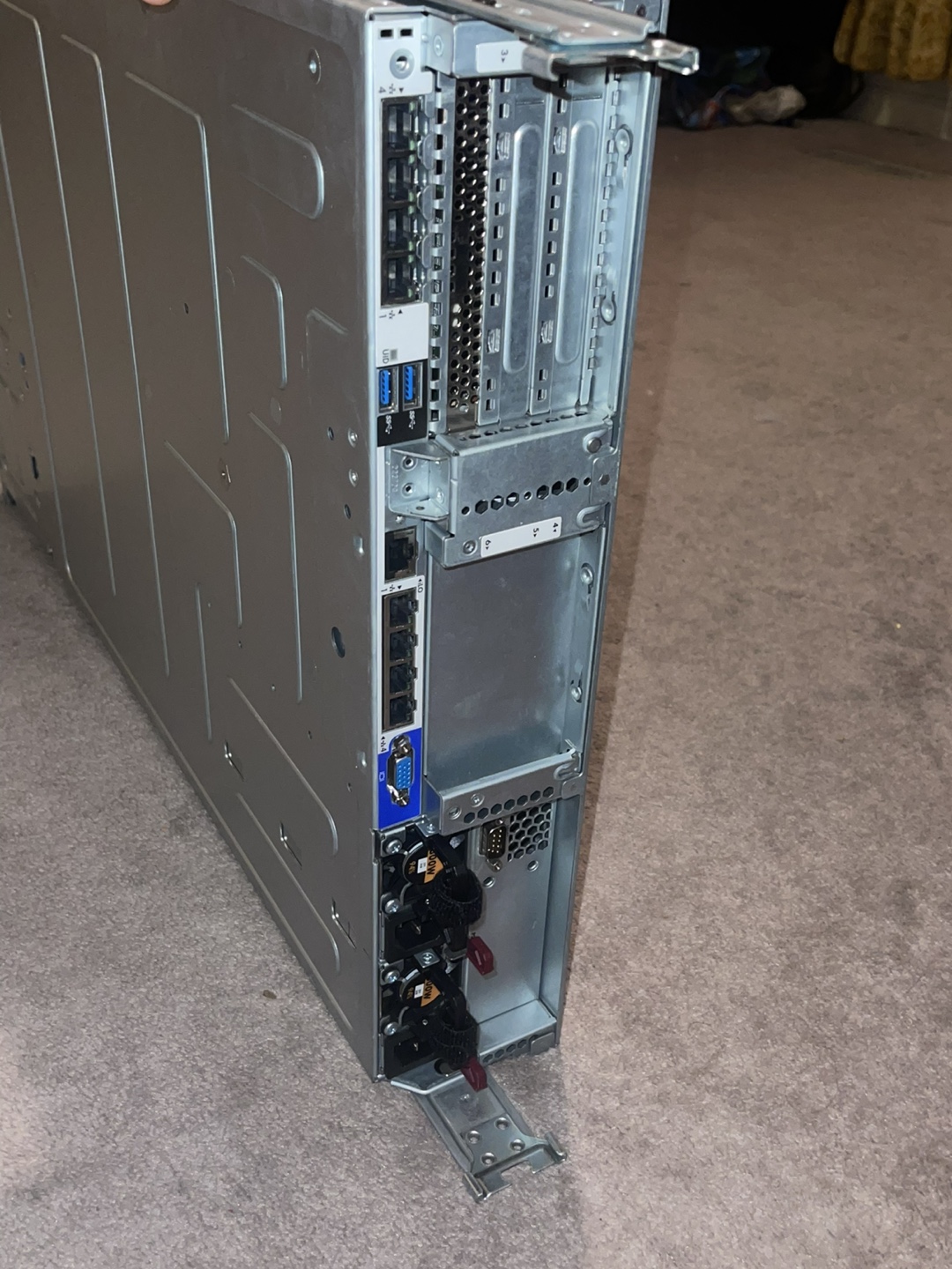 HP ProLiant DL380p Gen8 Server - Used - photo 5