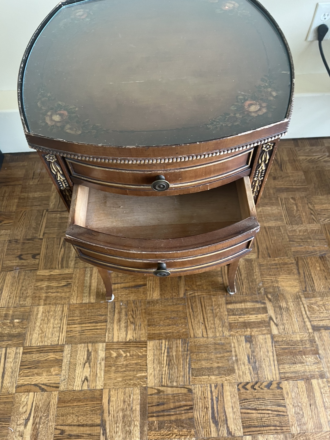 Antique Wooden End Table with Glass Top - photo 3