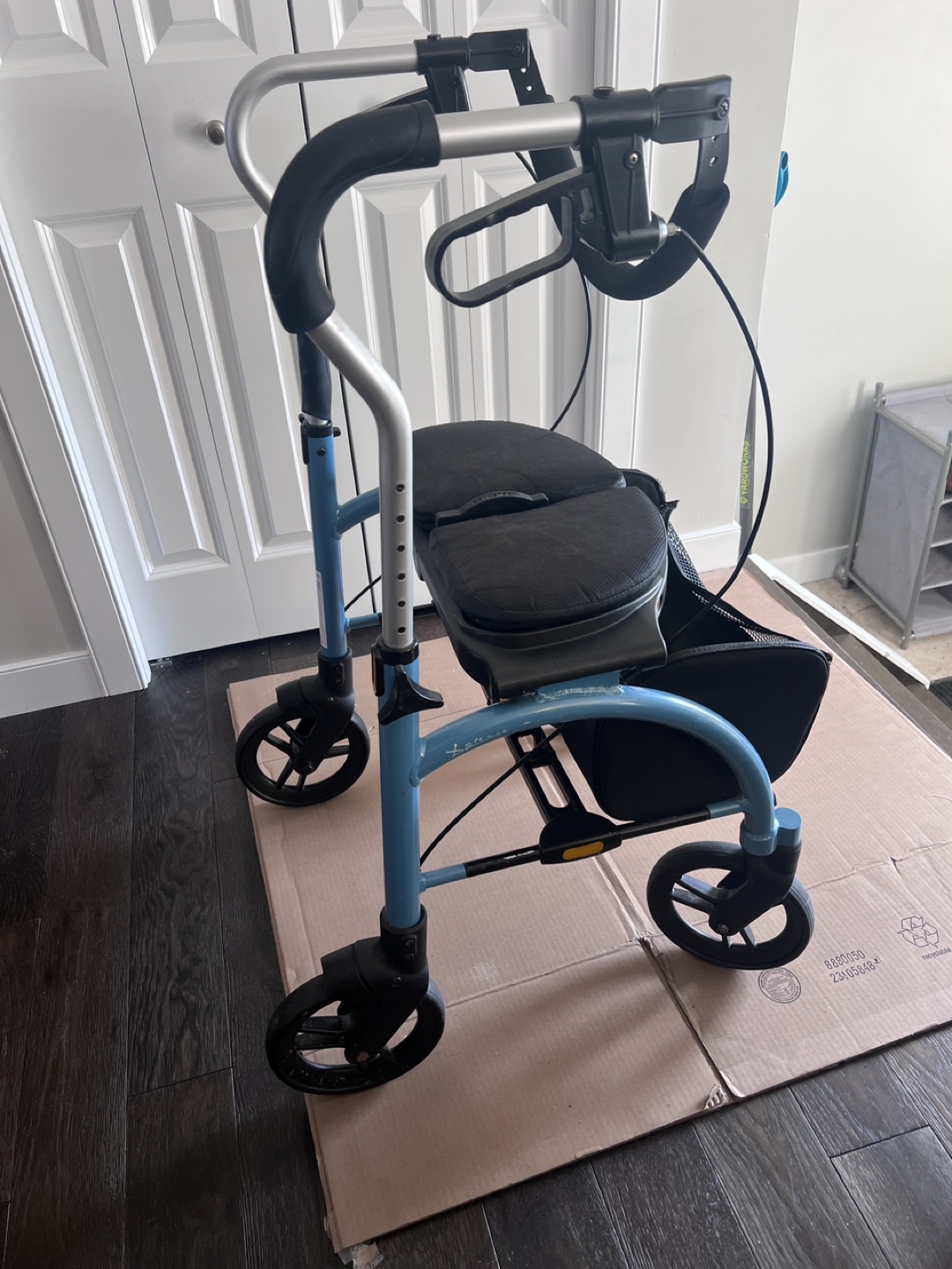 Drive Medical Medline Rolling Walker with Seat - photo 3