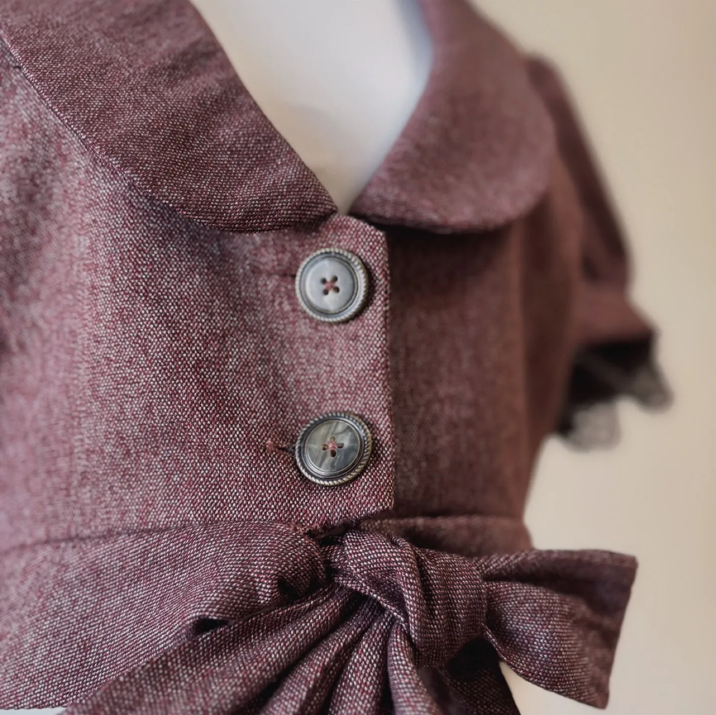 Vintage Rayon Puff Sleeve Lace Trim Blouse Jacket image indicator(3)