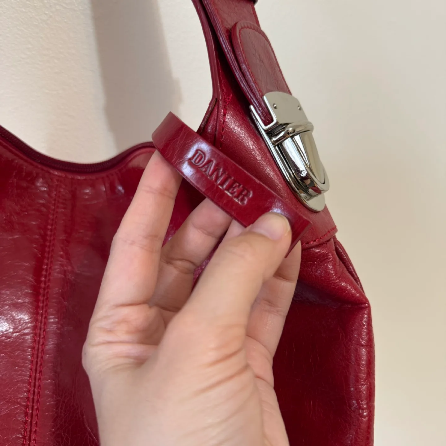 Vintage Danier Italian Leather Shoulder Bag image indicator(4)