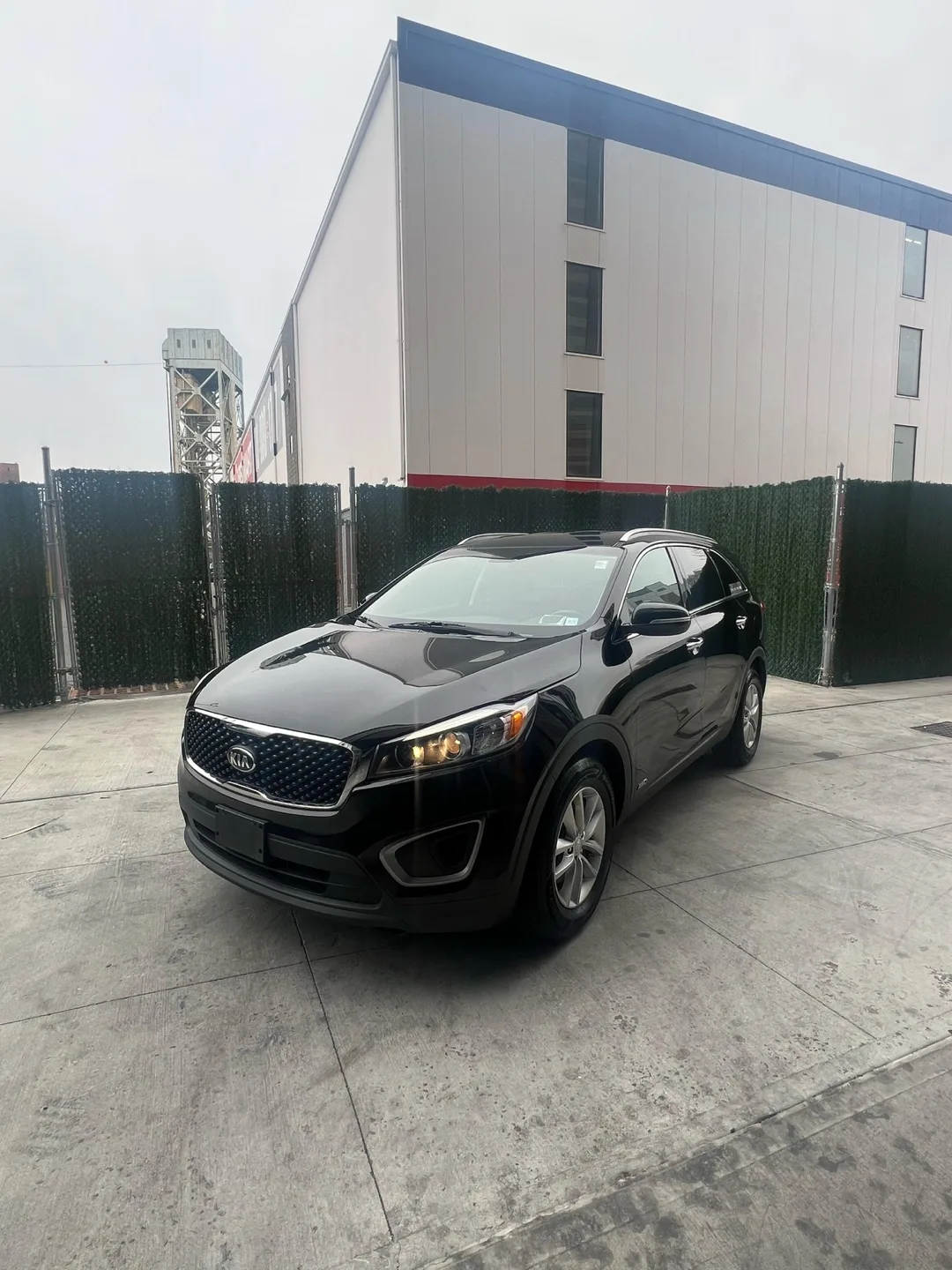 2017 Kia Sorento SUV image indicator(3)