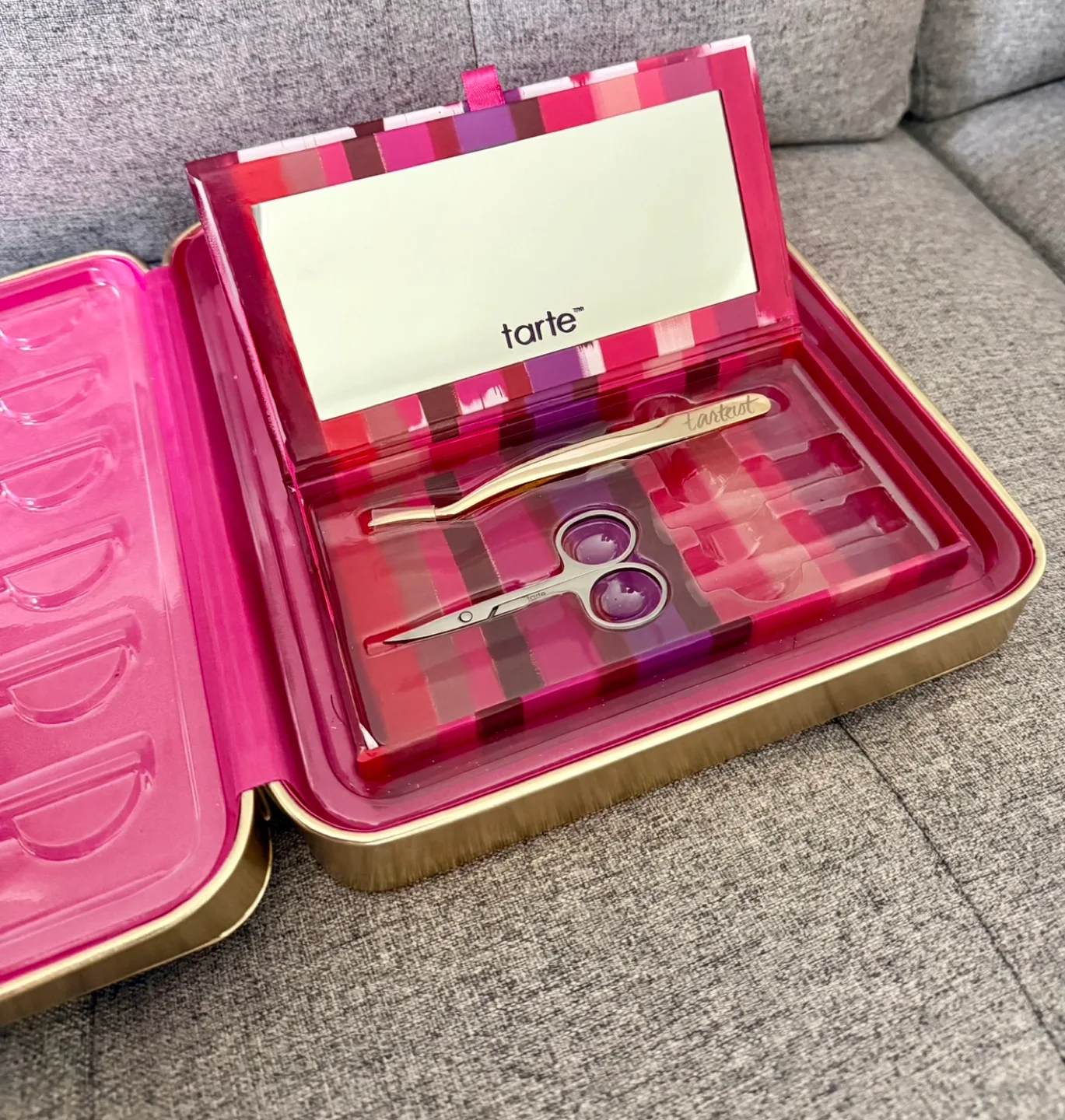 Tarte Tarteist Pro False Lashes Case image indicator(2)