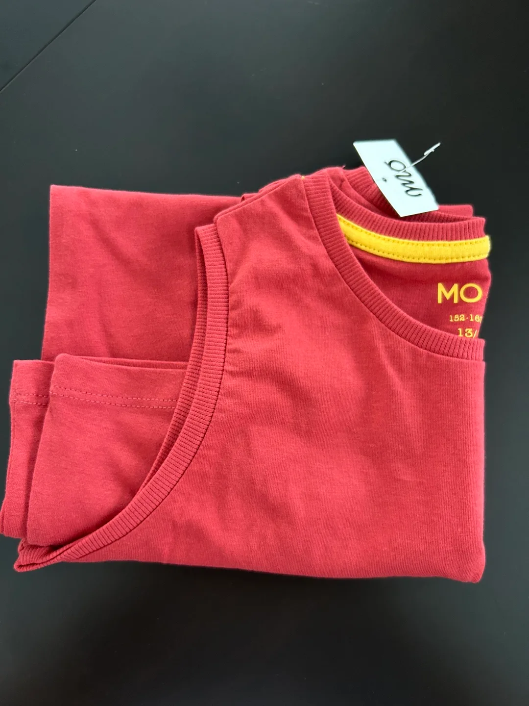 Youth sleeveless cotton shirt image indicator(4)