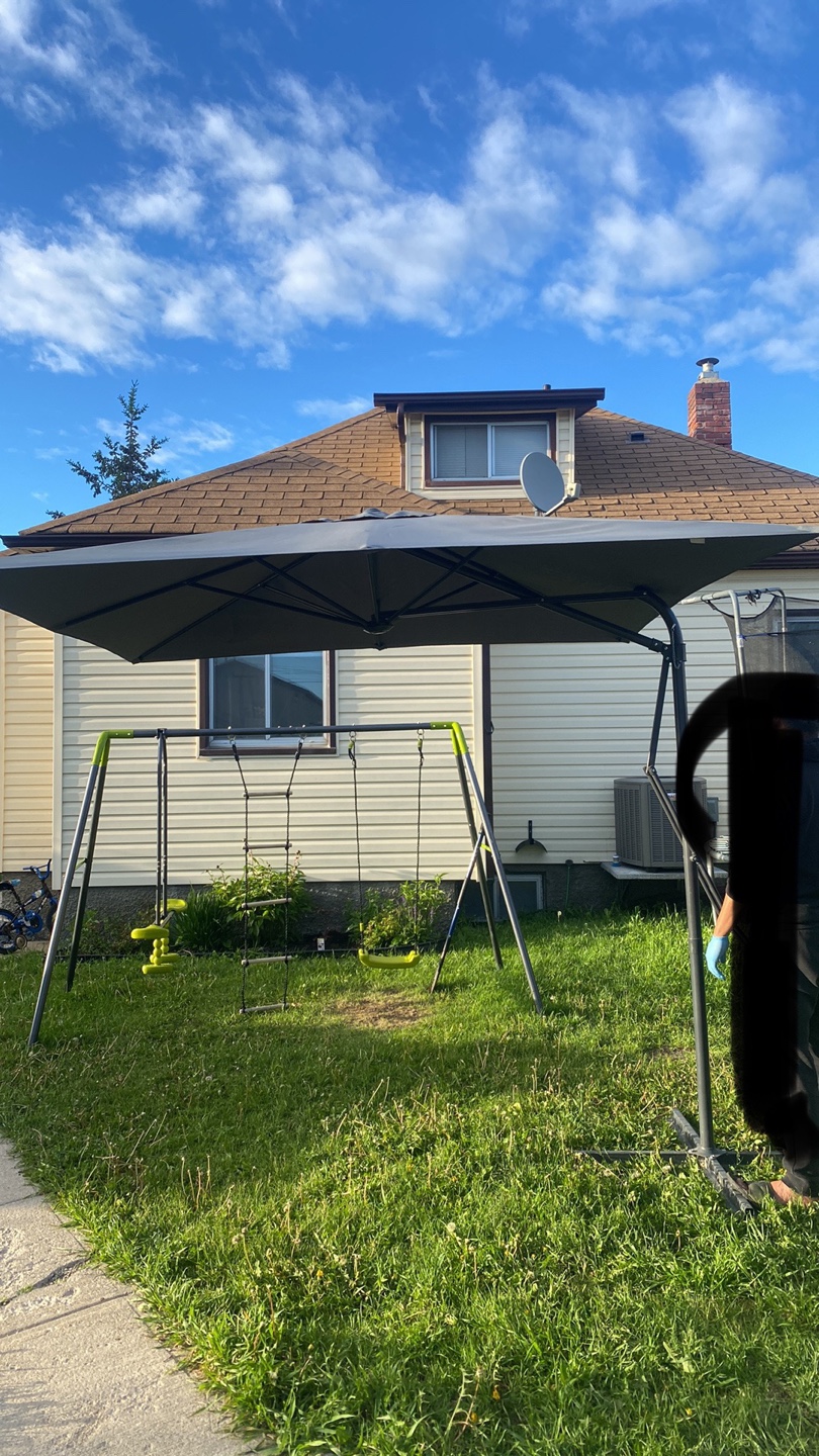 Outdoor Cantilever Patio Umbrella