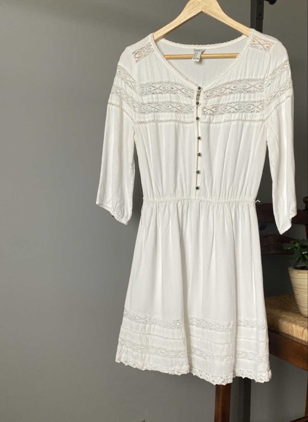 Forever 21 White Lace Dress Size S/P