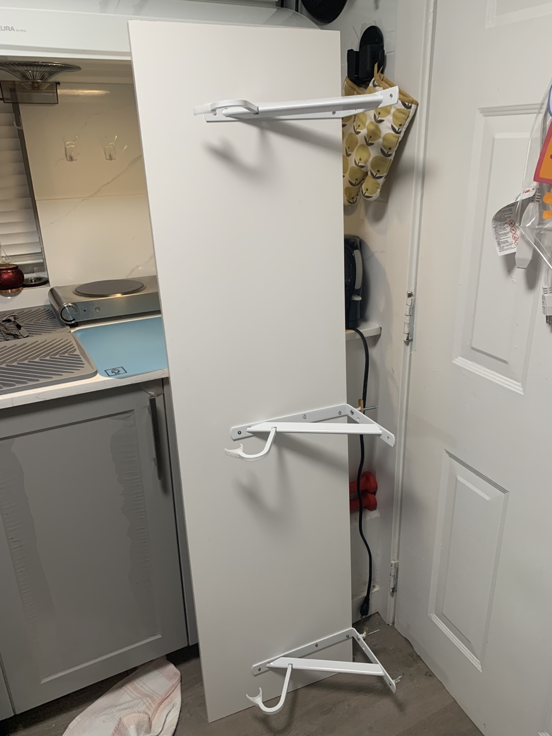 White Floating Shelf with Brackets 150cmx40cm
