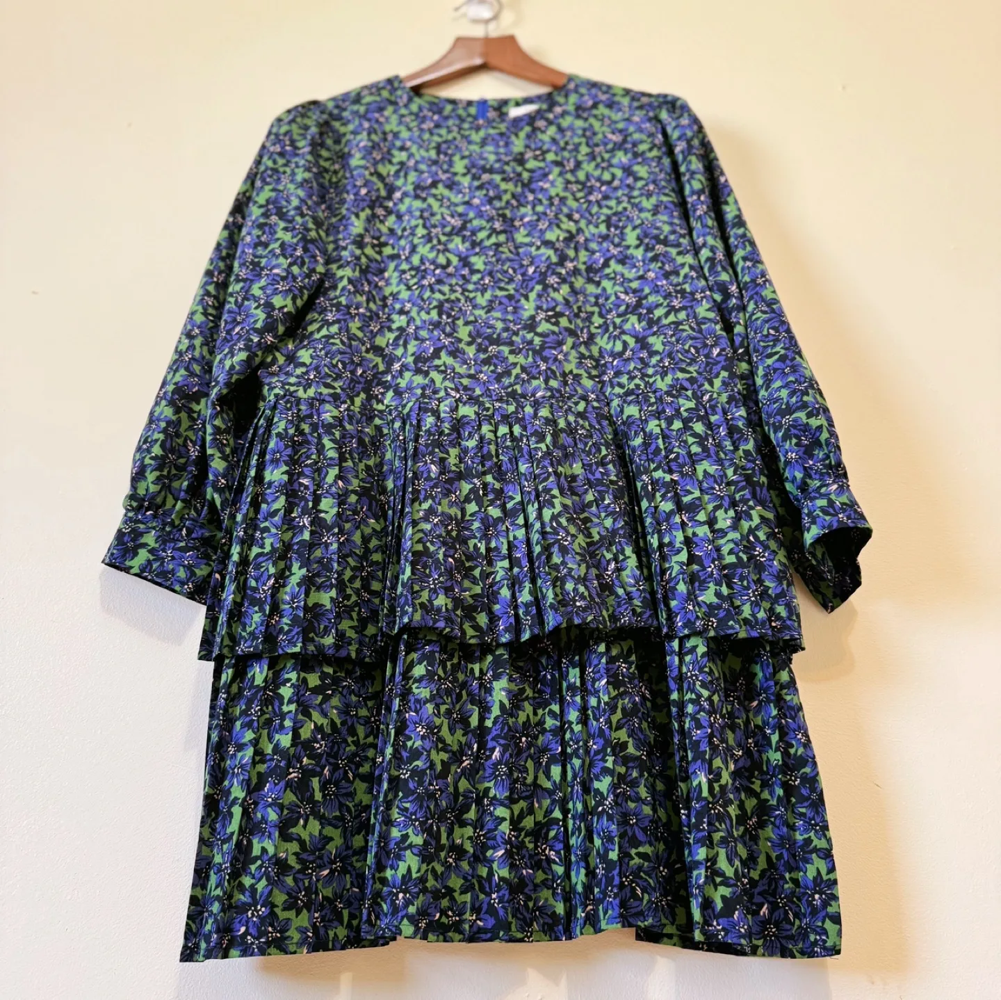 Vintage Tiered Pleated Floral Dress image indicator(2)