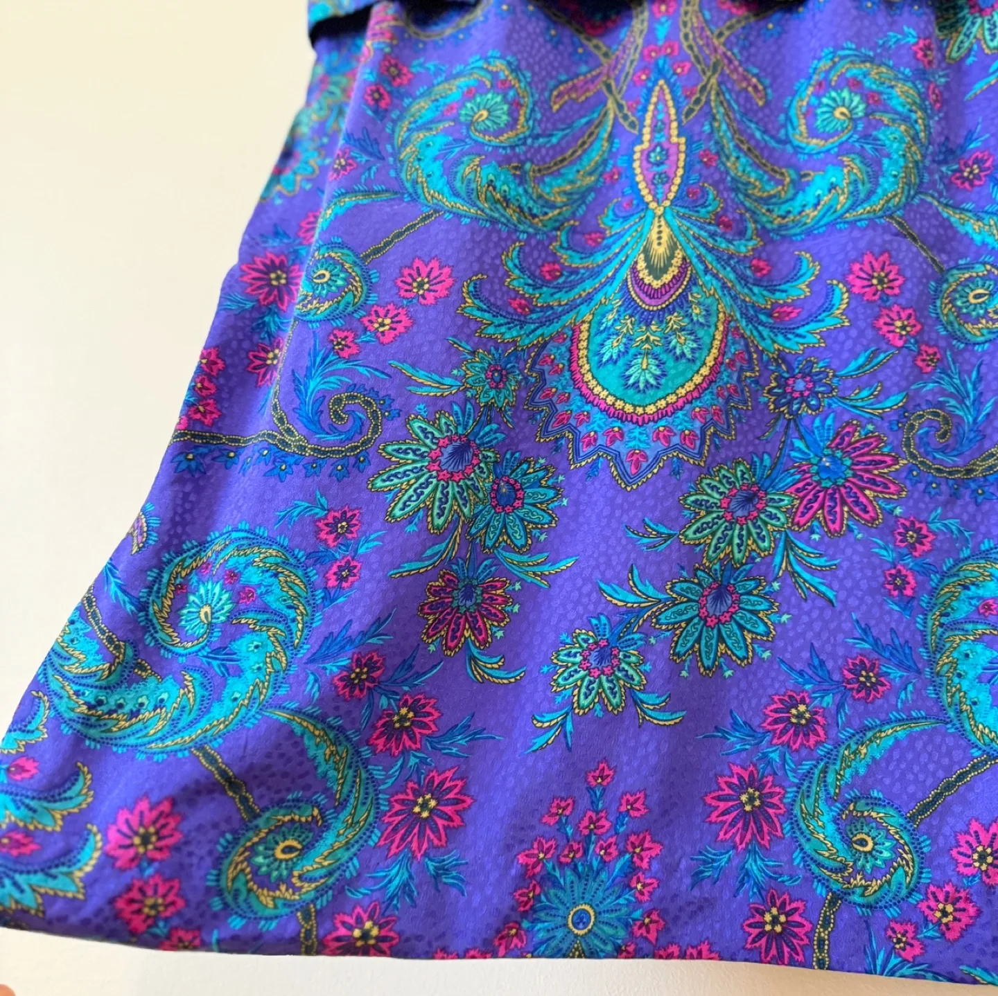 Vintage 100% Silk Maggy London Dress – Paisley Floral Print image indicator(4)