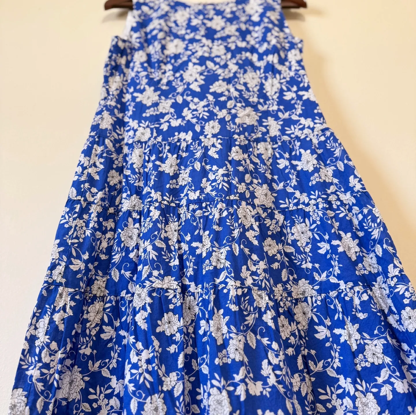 Vintage 100% Cotton Sleeveless Floral Dress image indicator(3)