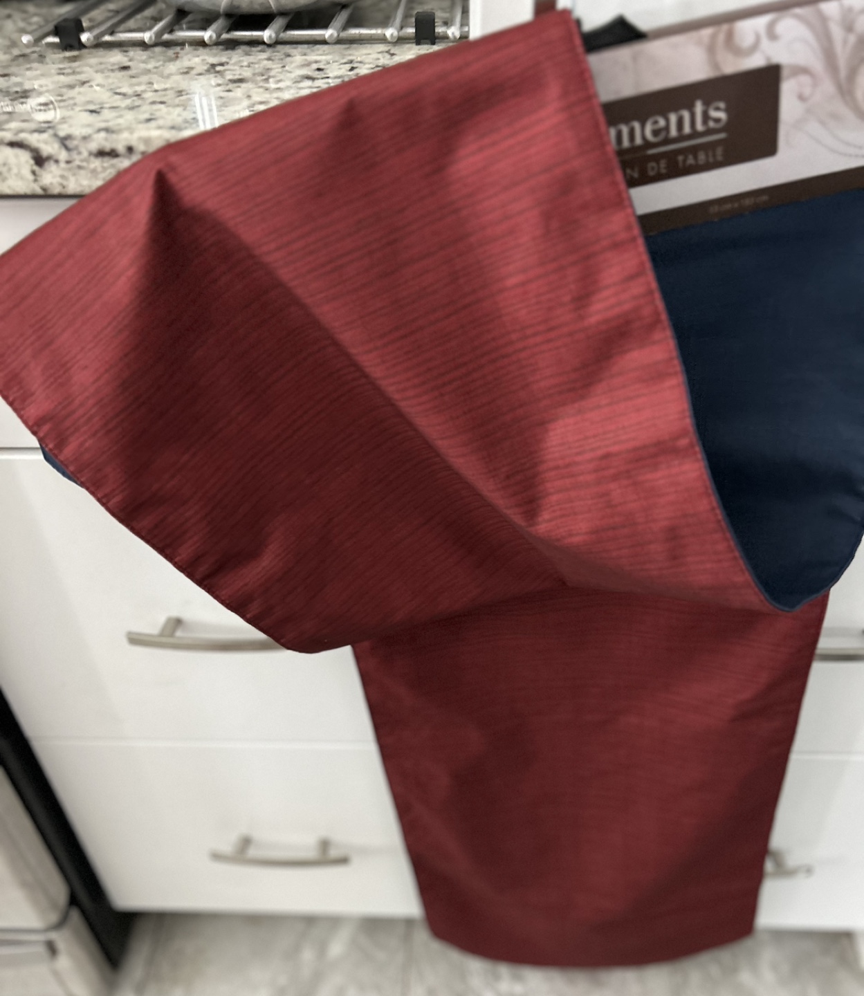 Reversible Table Runner