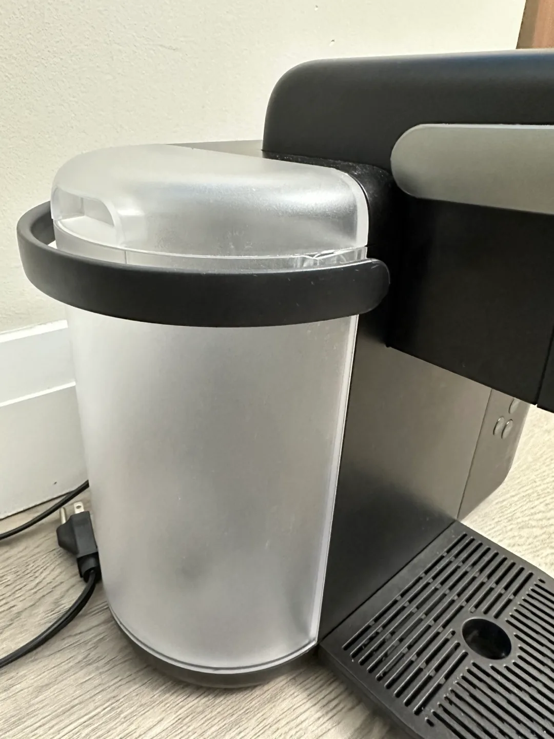 Keurig K-Café Single Serve K-Cup Pod Coffee/Latte/Cappuccino image indicator(5)