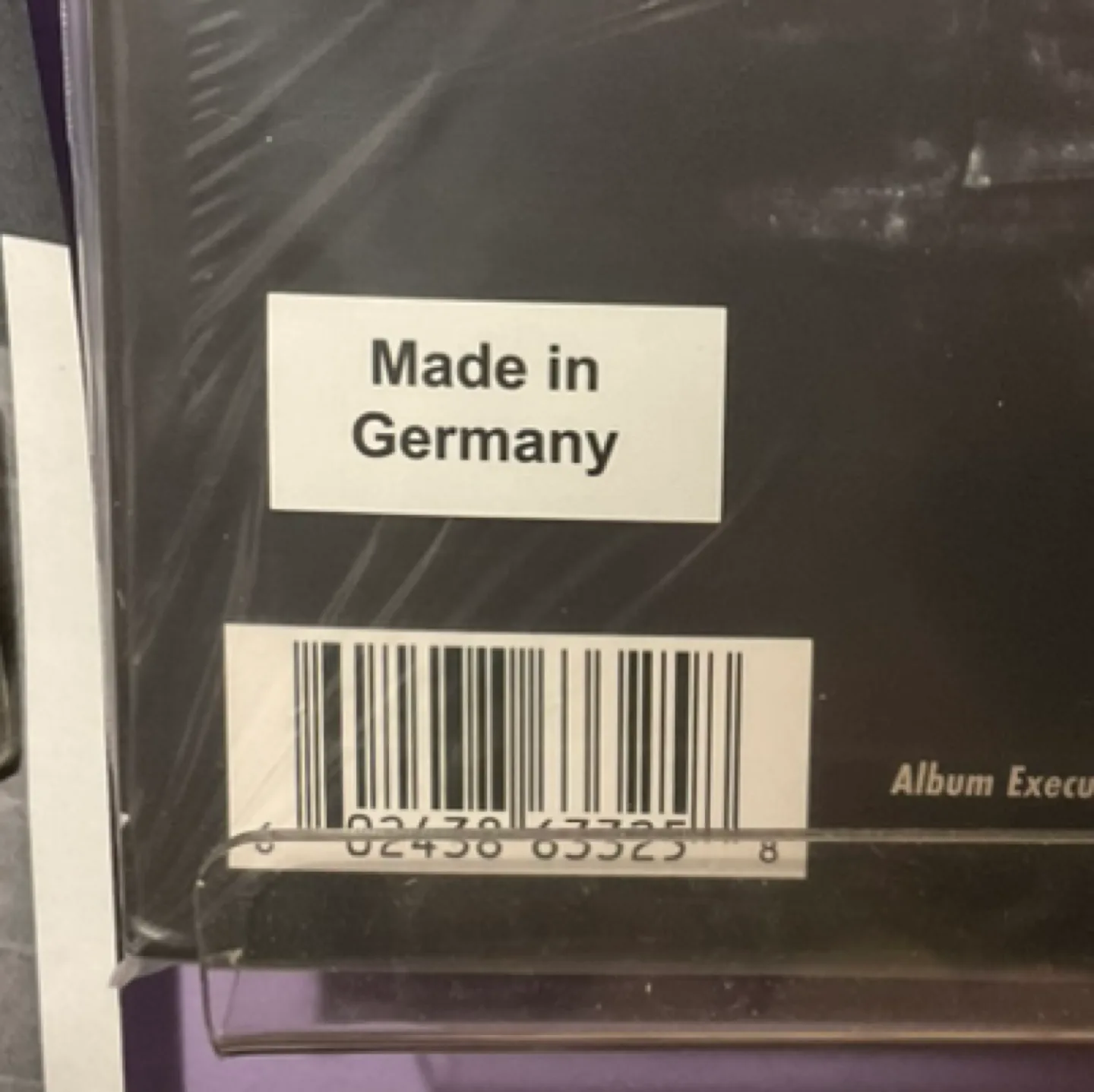 Taylor Swift's Red (Taylor's Version) Vinyl Record image indicator(3)