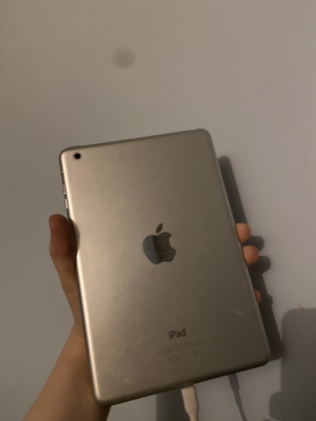 Used iPad - photo 2