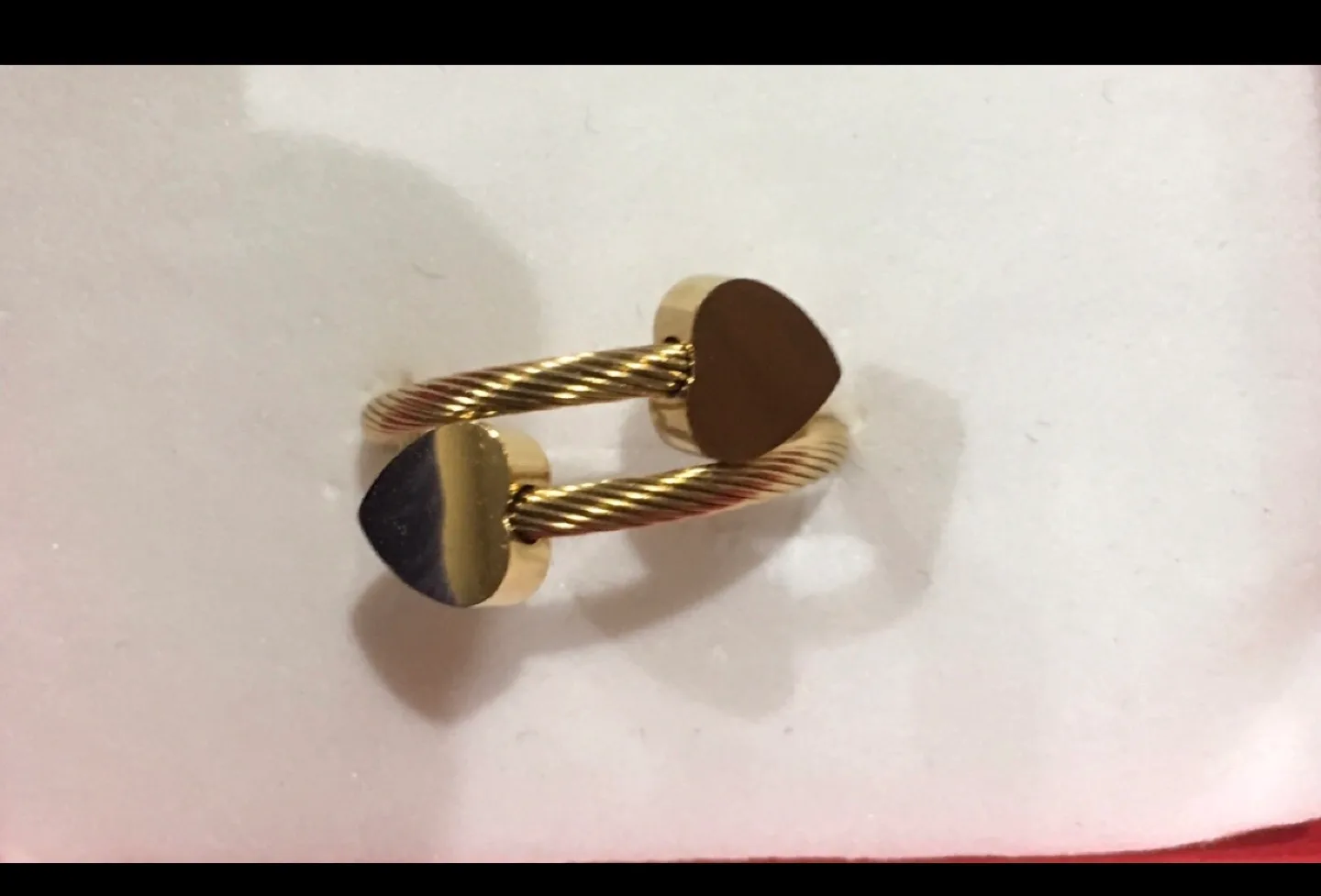 Gold Double Heart Ring image indicator(2)